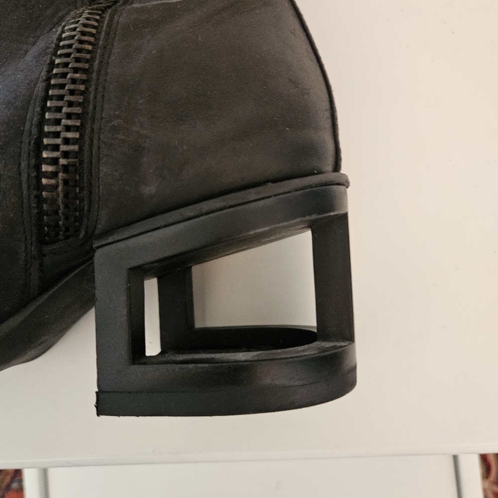 Jeffrey Campbell booties - Picture 5 of 5